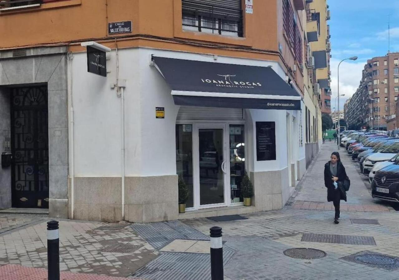 Nuevo 5 Personas Super Centrico Retiro Lujo, Madrid